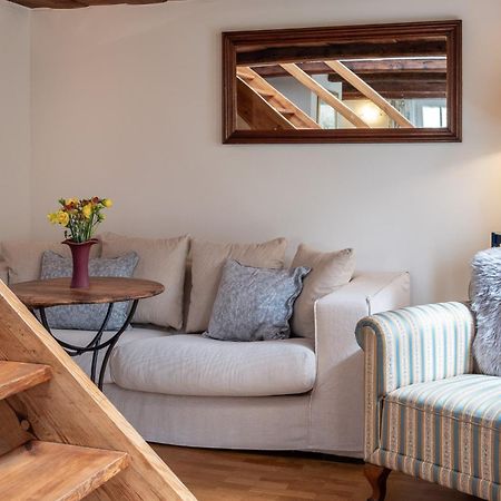 Apartmenthaus Brunnenhof Papstdorf Exteriör bild