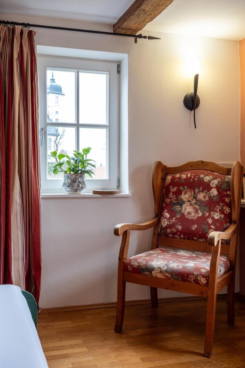 Apartmenthaus Brunnenhof Papstdorf Exteriör bild