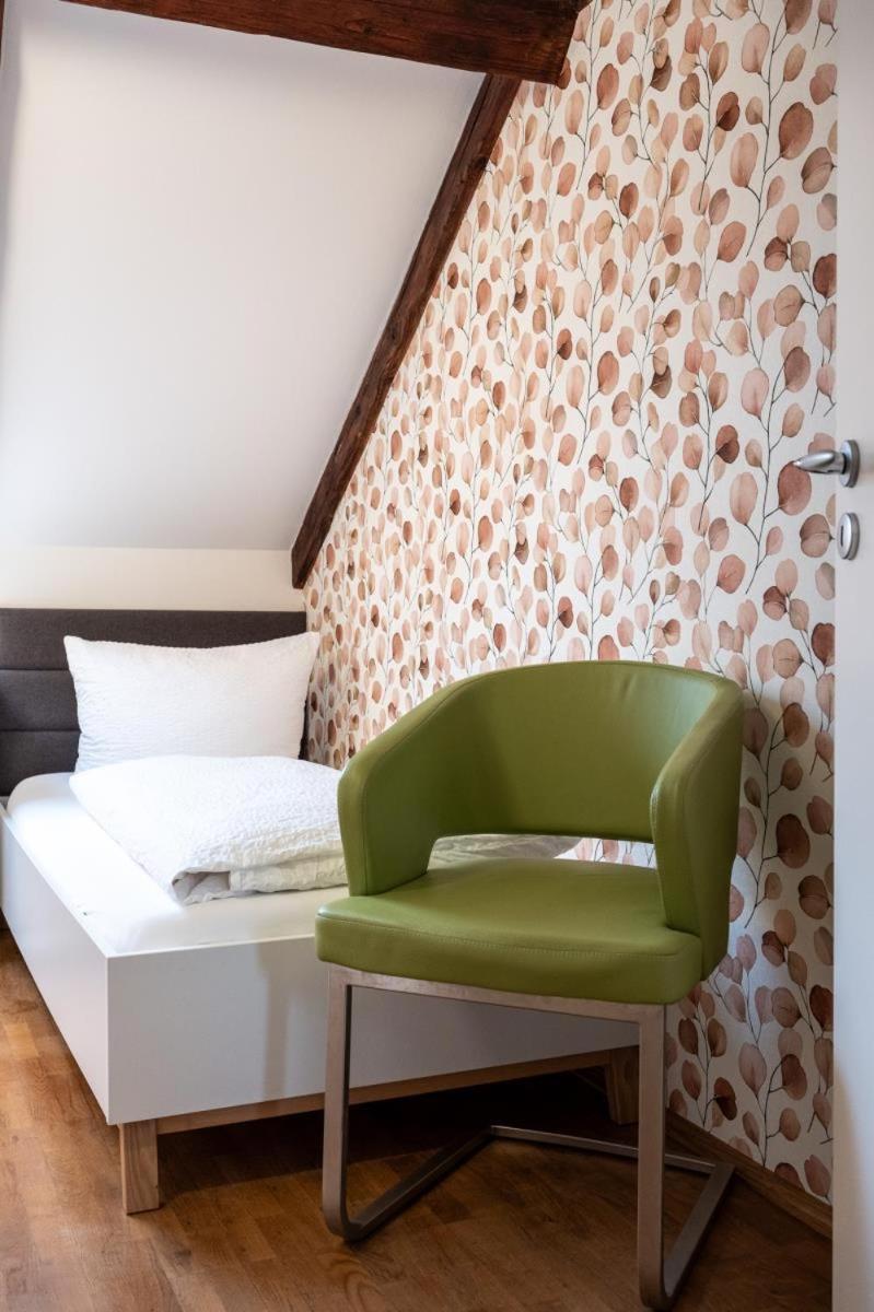 Apartmenthaus Brunnenhof Papstdorf Rum bild